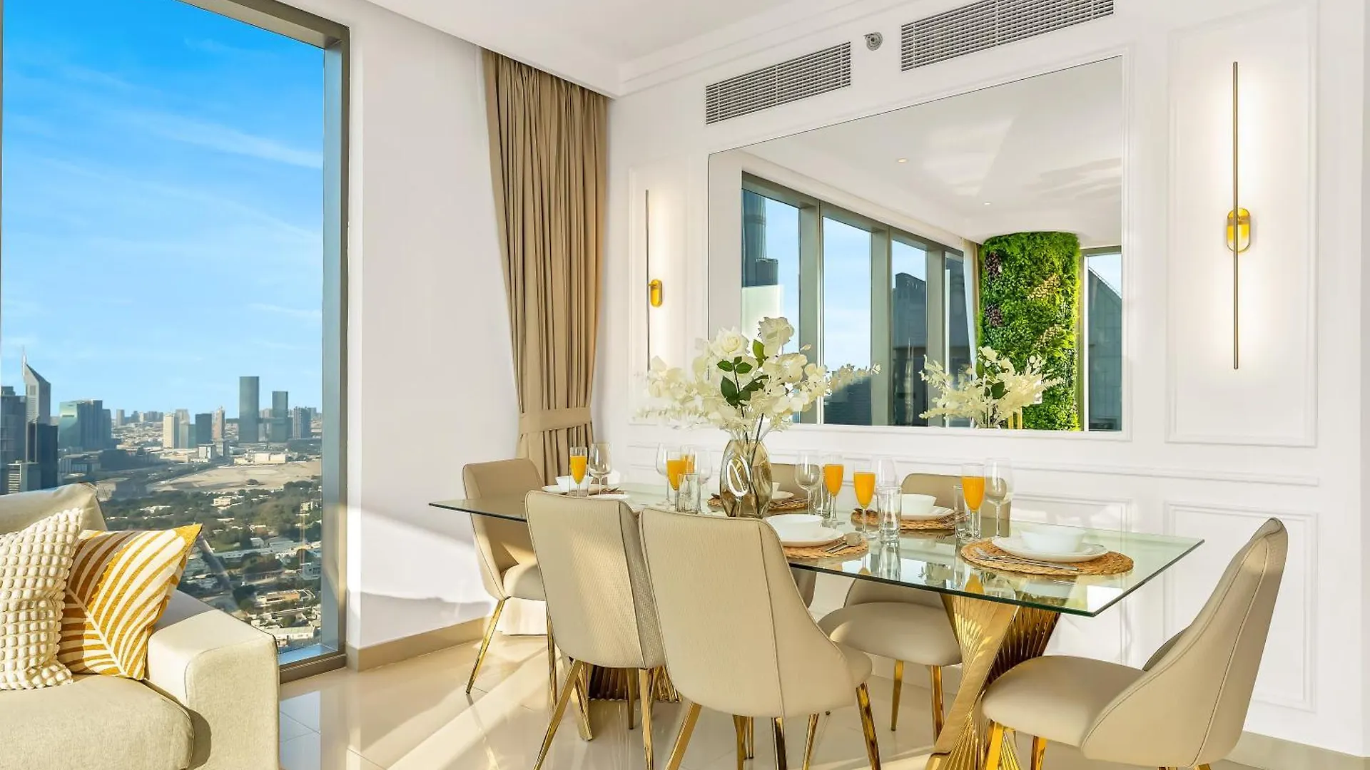 Stunning 2Br-Burj View -Connected To Dubai Mall Apartment