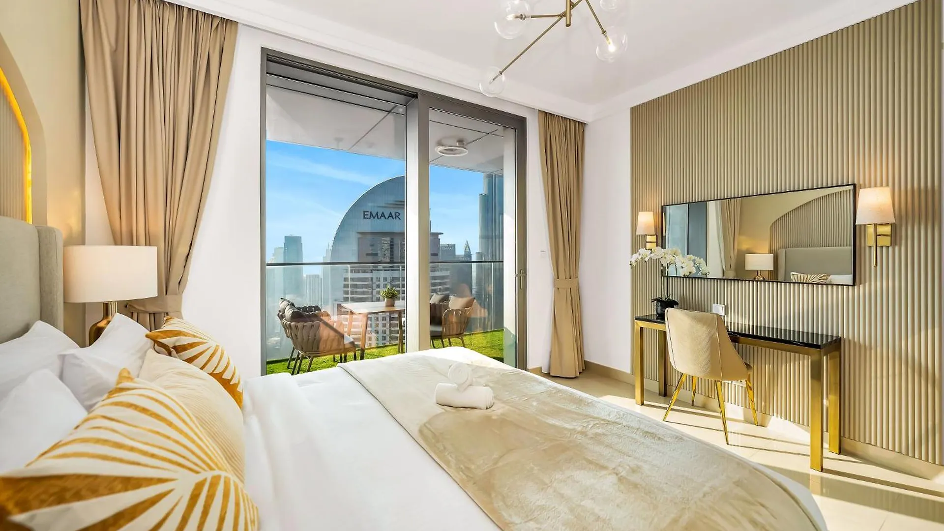 Stunning 2Br-Burj View -Connected To Dubai Mall