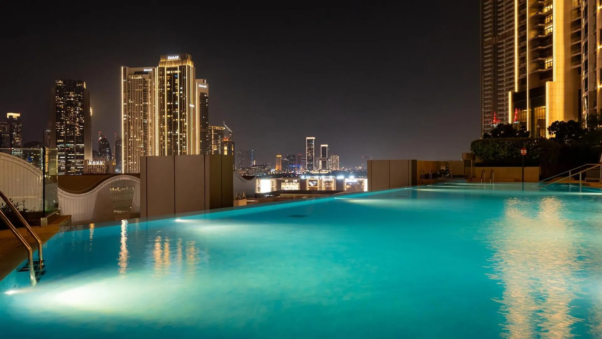 Stunning 2Br-Burj View -Connected To Dubai Mall 0*,  United Arab Emirates